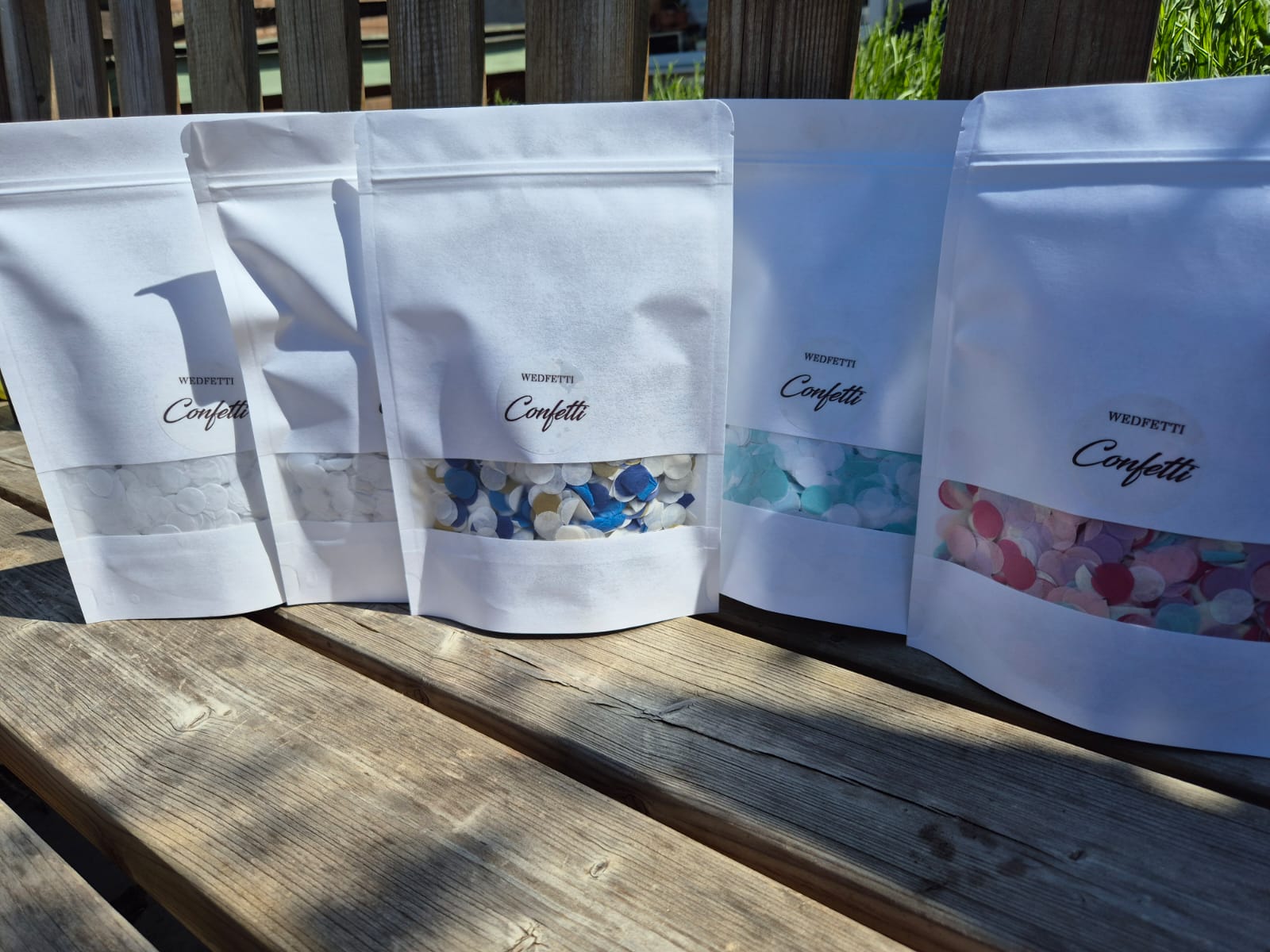 Biodegradable Paper Confetti - 1.5cm Circles Classic Party mix