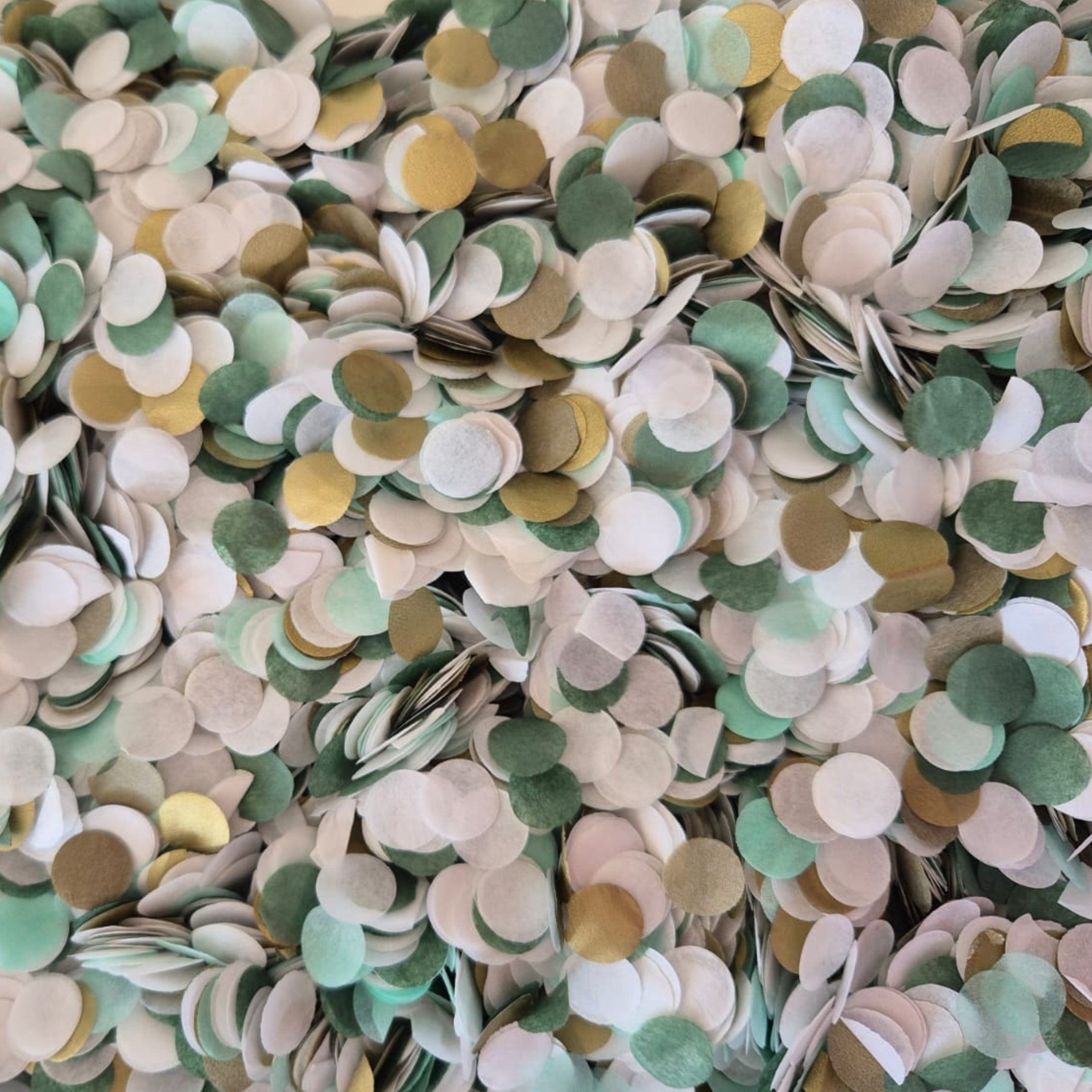 Biodegradable Paper Confetti - 1.5cm Circles - Sage Gold Mix